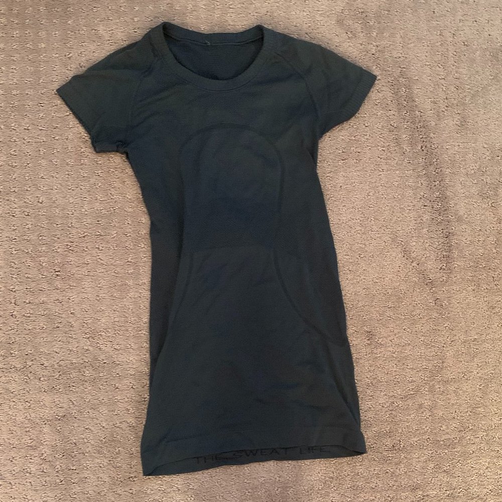 Lululemon Short Sleeve